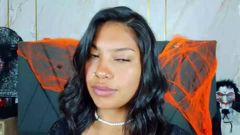 kim  online show from 10.26.25