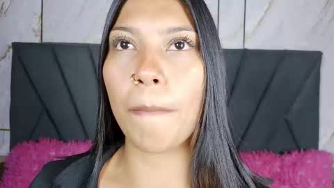 kim  online show from 11.06.25