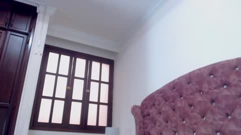 K I M online show from 02.06.25