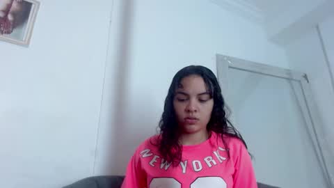 K I M online show from 02.23.25