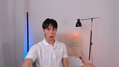 Snapshot of kim_lian2 chatting on 02.26.26 Kim Lian online show from 02.26.26