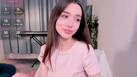 Snapshot of kim_lyn chatting on 09.17.25 KIM online show from 09.17.25