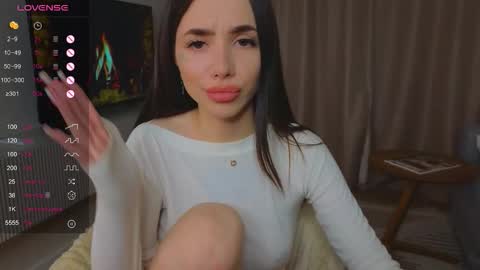 Snapshot of kim_lyn chatting on 02.13.26 KIM online show from 02.13.26