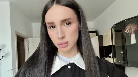 Kim Oberlin online show from 04.10.26