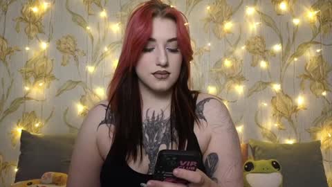 Hi Im Kimberly but u can call me Kim. Turn on ur sound i love to talk and moan online show from 12.06.24