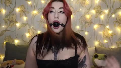 Hi Im Kimberly but u can call me Kim. Turn on ur sound i love to talk and moan online show from 12.16.24