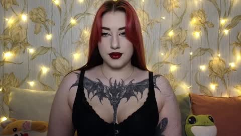 Hi Im Kimberly but u can call me Kim. Turn on ur sound i love to talk and moan online show from 01.10.25