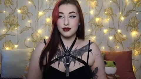 Hi Im Kimberly but u can call me Kim. Turn on ur sound i love to talk and moan online show from 01.21.25