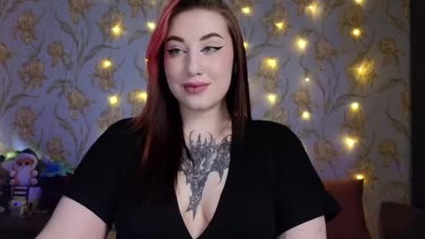 Hi Im Kimberly but u can call me Kim. Turn on ur sound i love to talk and moan online show from 02.17.25
