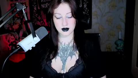 Snapshot of kim_possible1 chatting on 05.05.26 Hi Im Kimberly but u can call me Kim. Turn on ur sound i love to talk and moan online show from 05.05.26