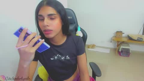 Snapshot of kim_wexler chatting on 02.10.25 OnlyFans kimberlywexlr online show from 02.10.25