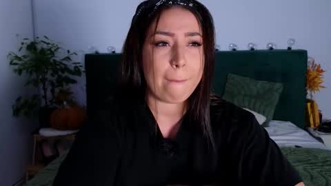 Kimberly online show from 09.12.25
