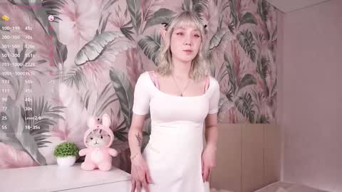 Mary online show from 09.24.25