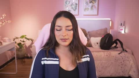 Kimberly 1200-1900 GMT-5 online show from 02.15.26