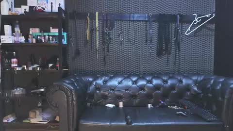 Snapshot of kimberly_swan_ chatting on 12.26.24 KIMBERLY SWAN online show from 12.26.24