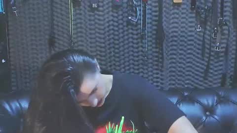 Snapshot of kimberly_swan_ chatting on 01.30.25 KIMBERLY SWAN online show from 01.30.25