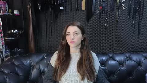 Snapshot of kimberly_swan_ chatting on 09.21.25 KIMBERLY SWAN online show from 09.21.25