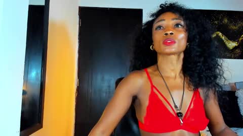 Kimberly Banks online show from 01.10.25