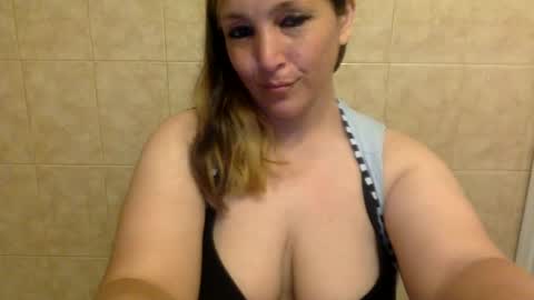 Snapshot of kimberlylynn chatting on 07.19.26 KimberlyLynn online show from 07.19.26