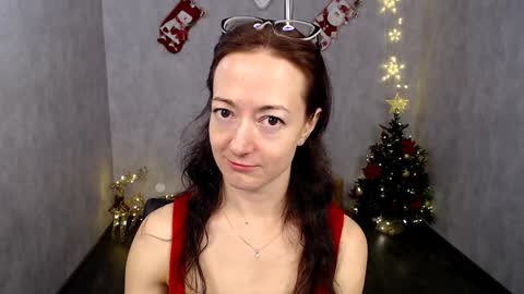 Snapshot of kimberlyray777 chatting on 12.11.24 Kimberly online show from 12.11.24