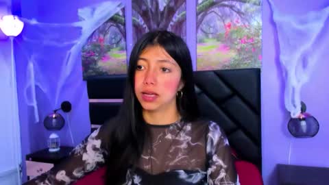 Snapshot of kimberlyvillalobos chatting on 10.22.25 Kimberly Villalobos online show from 10.22.25