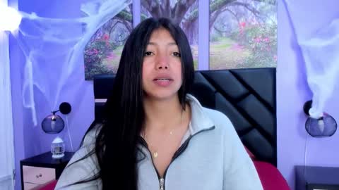 Snapshot of kimberlyvillalobos chatting on 10.30.25 Kimberly Villalobos online show from 10.30.25