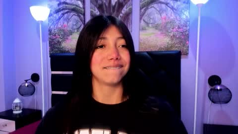 Snapshot of kimberlyvillalobos chatting on 01.17.26 Kimberly Villalobos online show from 01.17.26