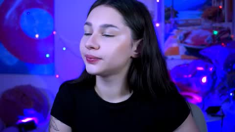 kimclarks online show from 09.20.25