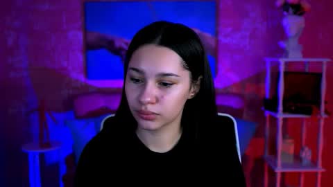 kimclarks online show from 10.01.25