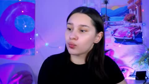 kimclarks online show from 11.17.25