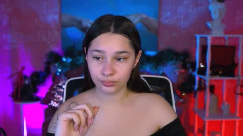 kimclarks online show from 12.17.25