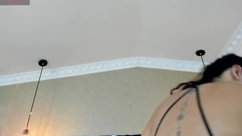 Snapshot of kimcossey2 chatting on 11.02.25 Kim cossey online show from 11.02.25