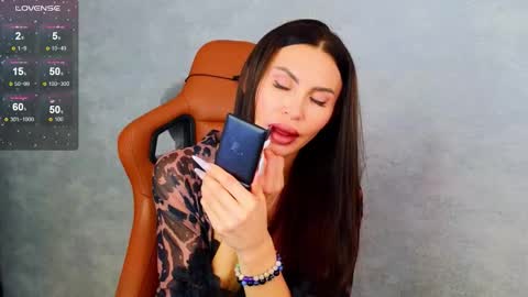 Snapshot of kimdavisbaby chatting on 10.06.25 KIm online show from 10.06.25