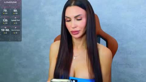 Snapshot of kimdavisbaby chatting on 10.15.25 KIm online show from 10.15.25