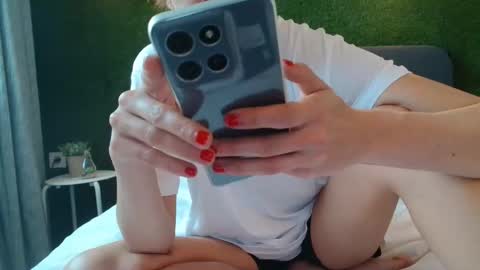 Snapshot of kimdiamondz chatting on 02.03.26 Kim online show from 02.03.26