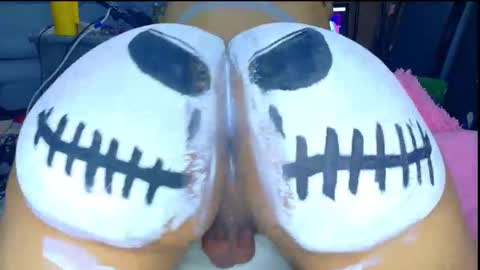 Snapshot of kimera333 chatting on 10.29.25 kimera online show from 10.29.25