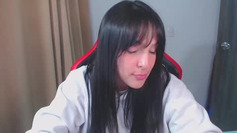 Kim 3 online show from 01.26.25