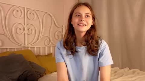 Kate online show from 09.15.25