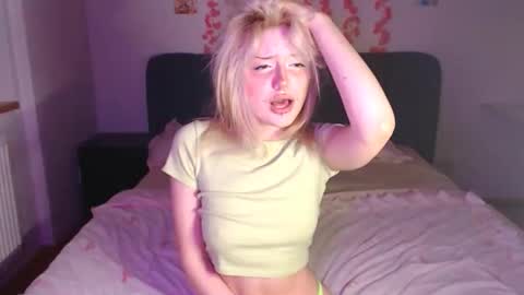 Kimi online show from 04.15.26