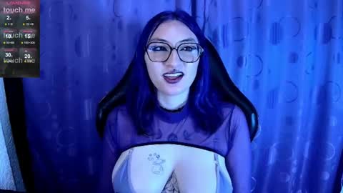 Snapshot of kimlennox_ chatting on 03.12.25 online show from 03.12.25