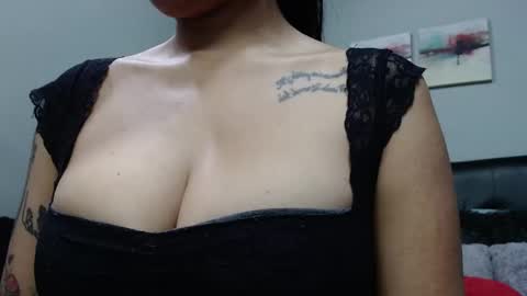 kim  online show from 01.21.25