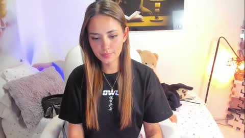 kimmberly_saenz_ online show from 09.19.25