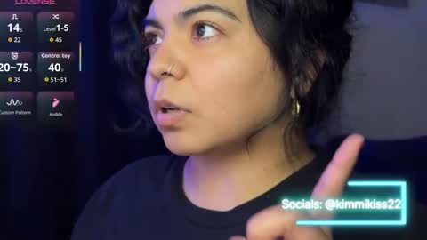 Snapshot of kimmiakiss22 chatting on 10.02.25 Kimmi online show from 10.02.25