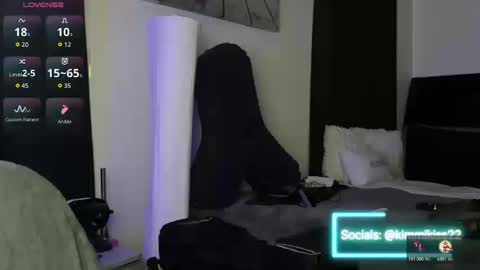 Snapshot of kimmiakiss22 chatting on 10.09.25 Kimmi online show from 10.09.25