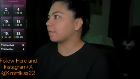 Snapshot of kimmiakiss22 chatting on 10.27.25 Kimmi online show from 10.27.25