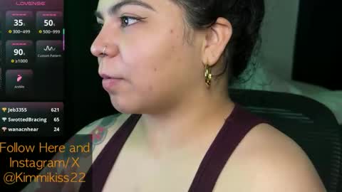 Snapshot of kimmiakiss22 chatting on 10.30.25 Kimmi online show from 10.30.25