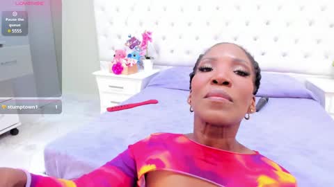 Snapshot of kimmturner chatting on 02.21.25 Kim online show from 02.21.25