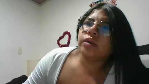 Kimmy online show from 02.25.25
