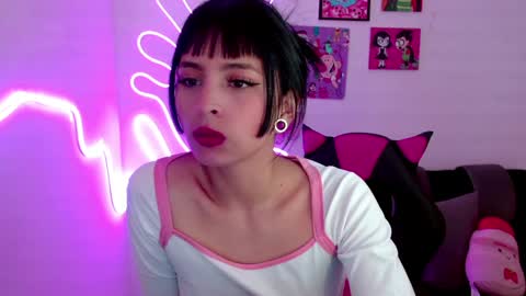Kind Scarlett online show from 01.30.25