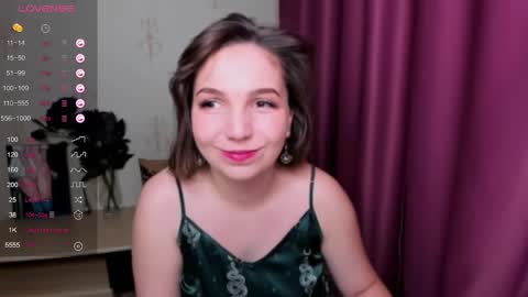 Hazel online show from 01.04.25